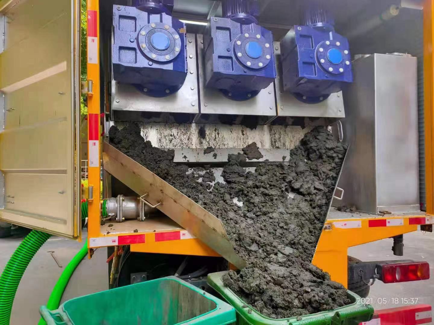 友好化粪池清掏城市维护站-泥浆净化干湿分离处理